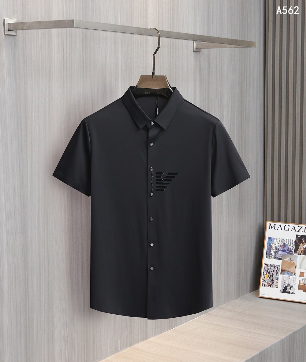Men's Short Sleeve Logo Button-Up Shirt