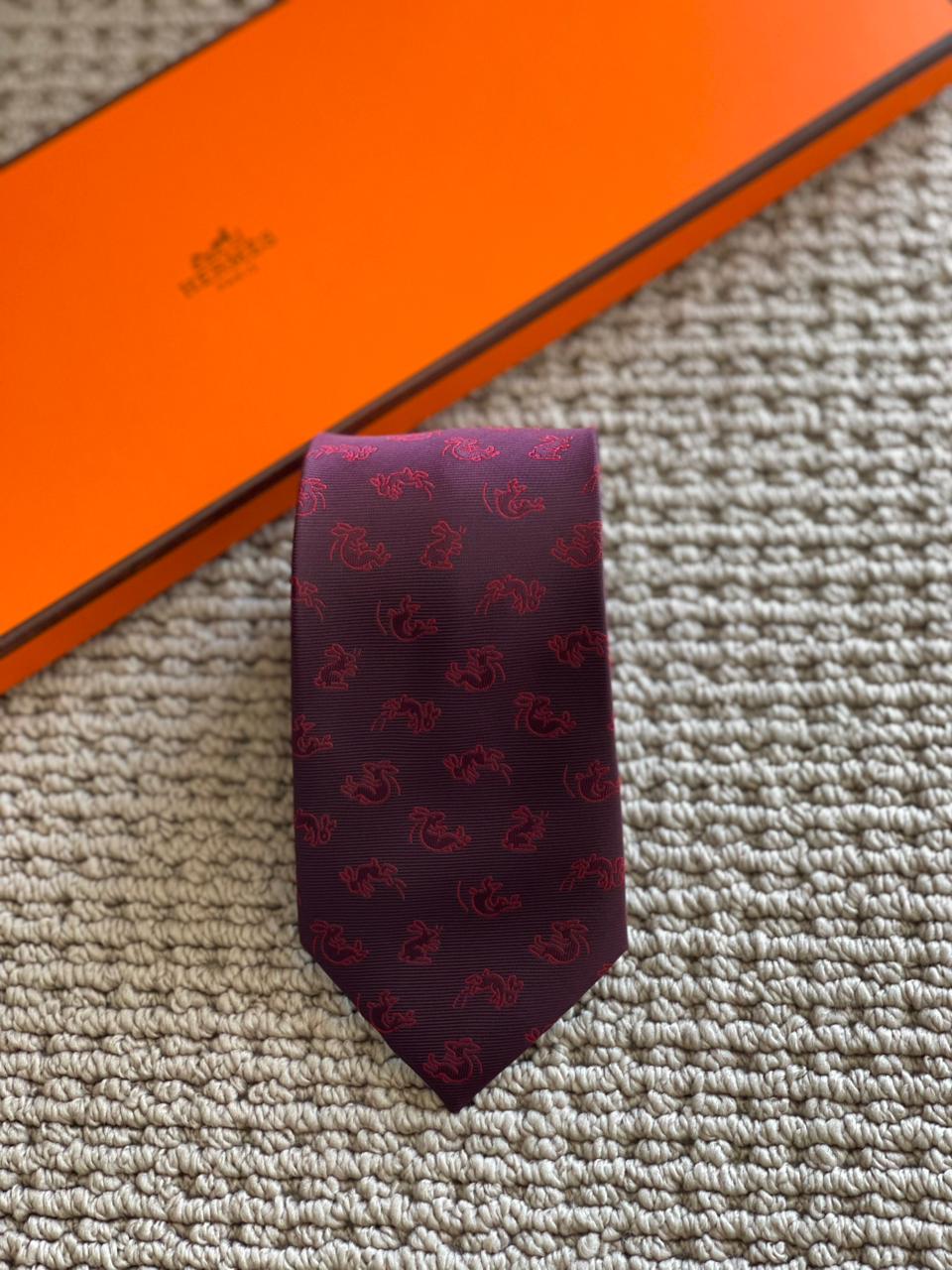 Men’s Luxury Patterned Necktie