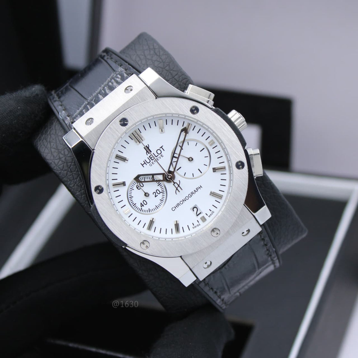 Luxury Chronograph Leather Strap Watch