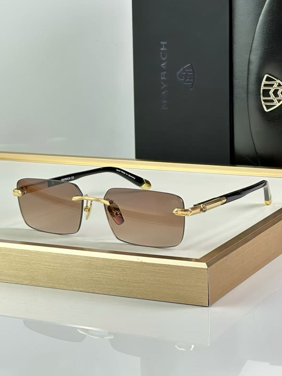 Premium Square Frame Luxury Sunglasses