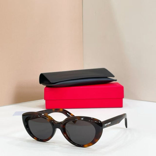 Cat Eye Fashion Sunglasses – Oversized Oval Frame