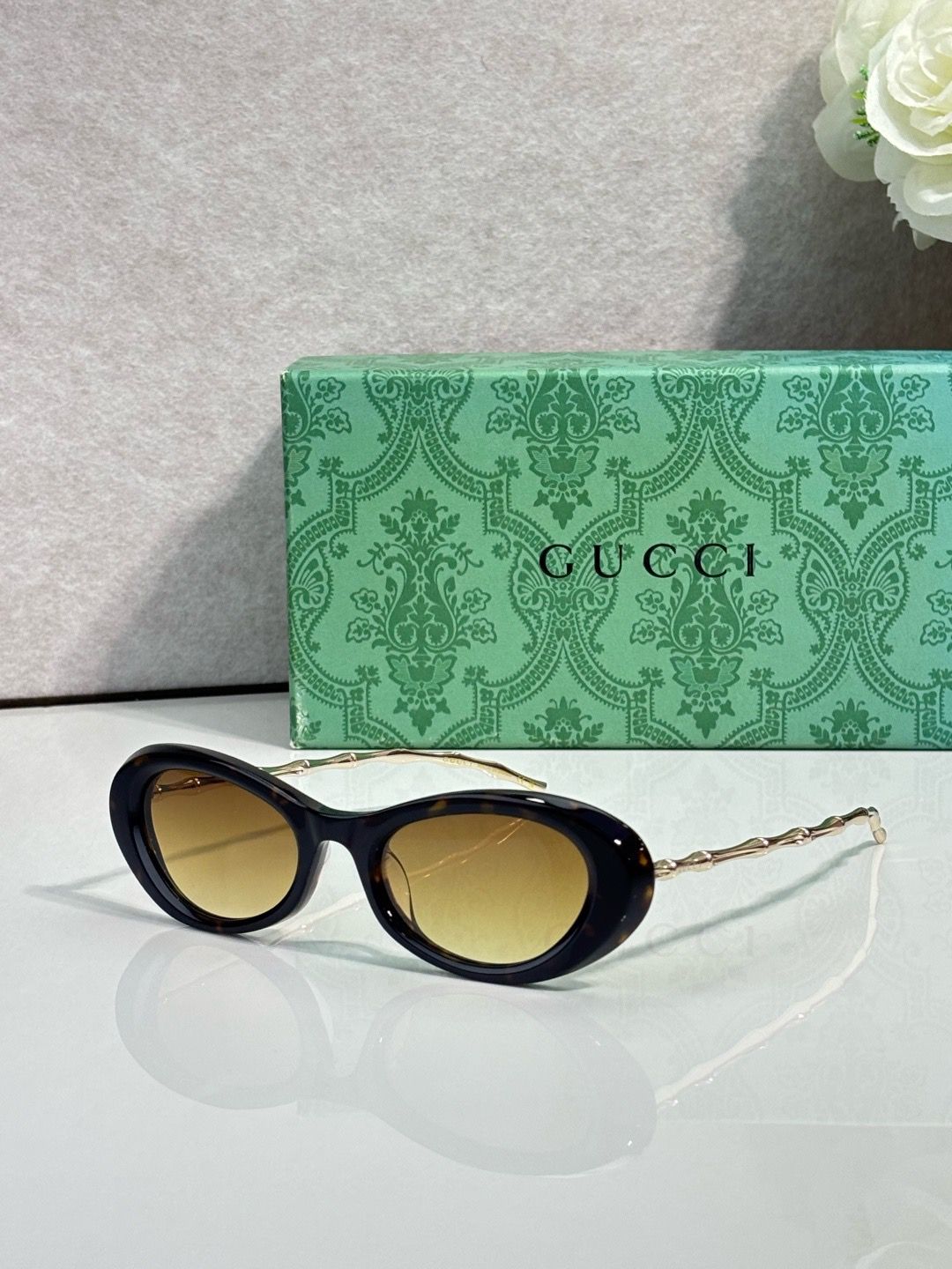 Luxury Oval Fashion Sunglasses