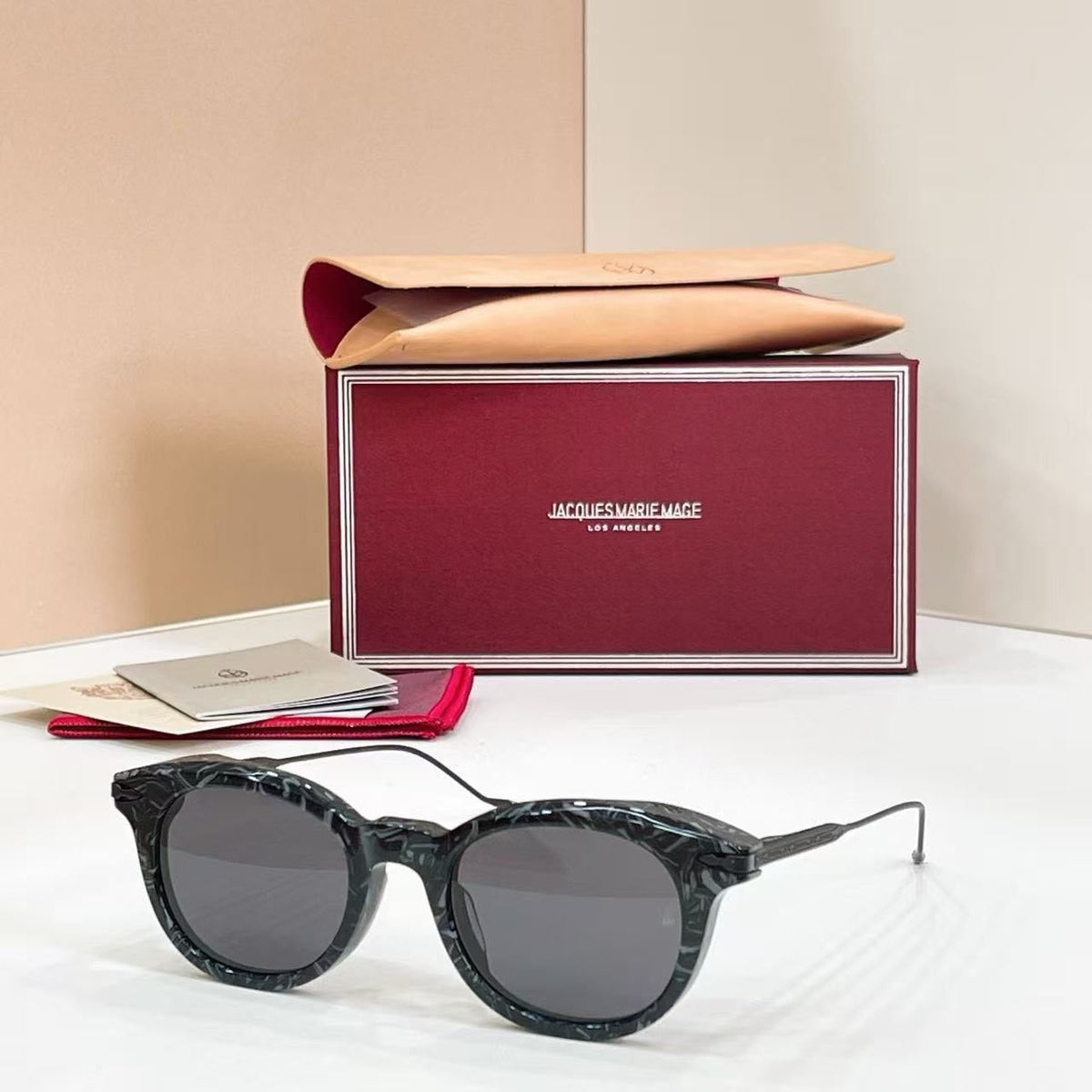 Luxury Vintage Round Sunglasses