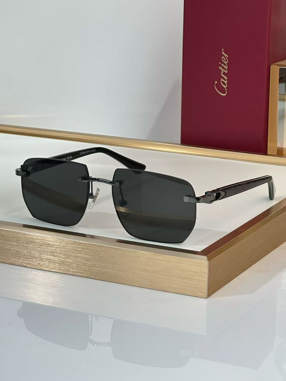 Luxury Rectangular Rimless Sunglasses