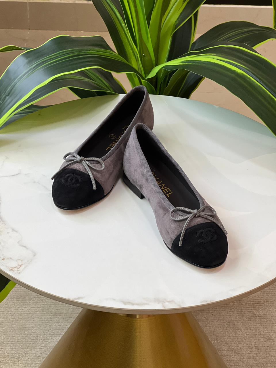 Women’s Bow Detail Quilted Flats