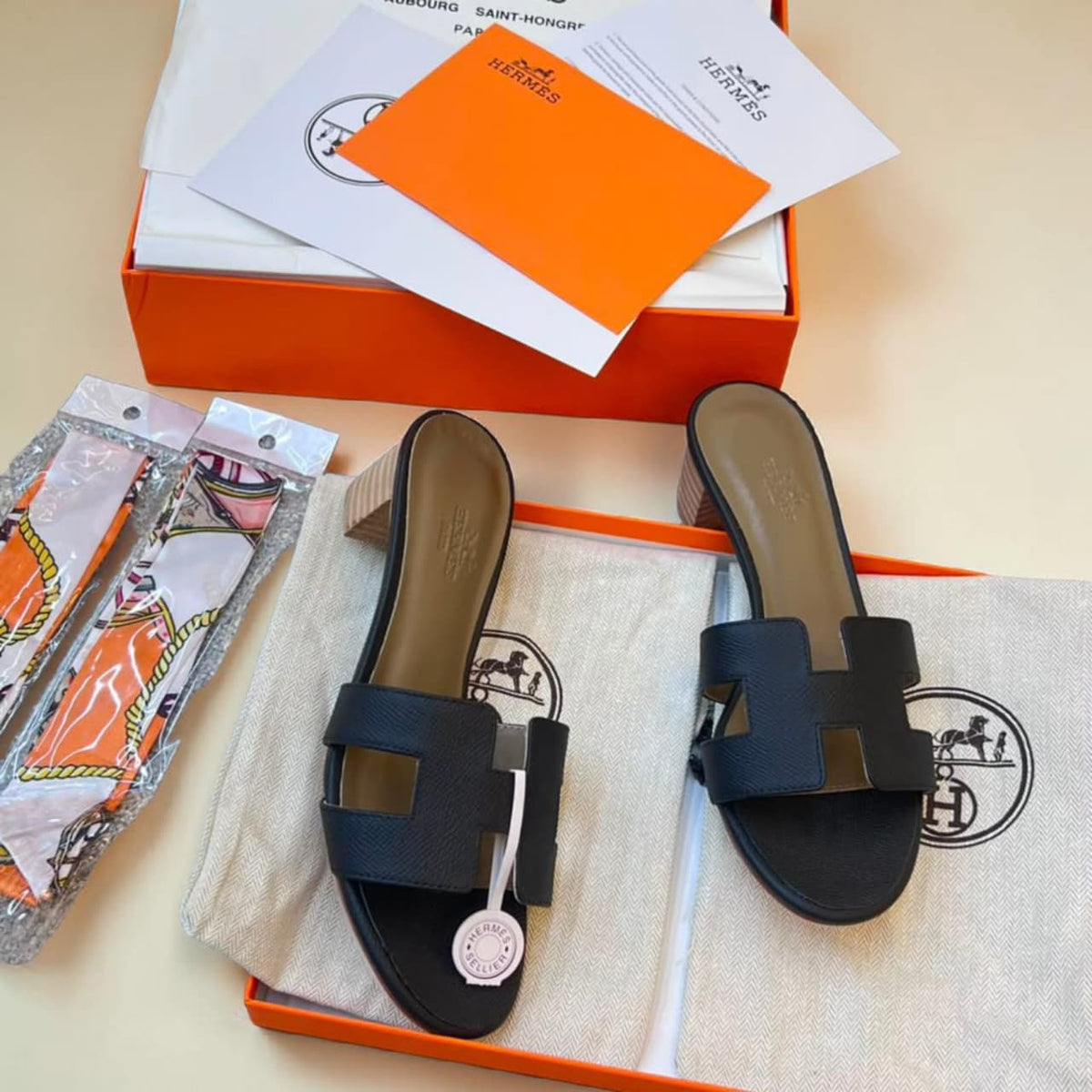 Women’s H-Style Slide Sandals