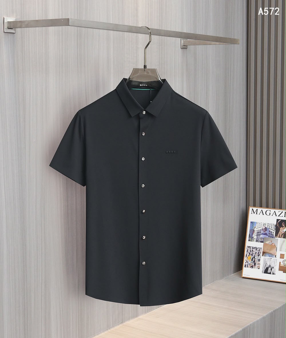 Men's Classic Short Sleeve Casual Shirt