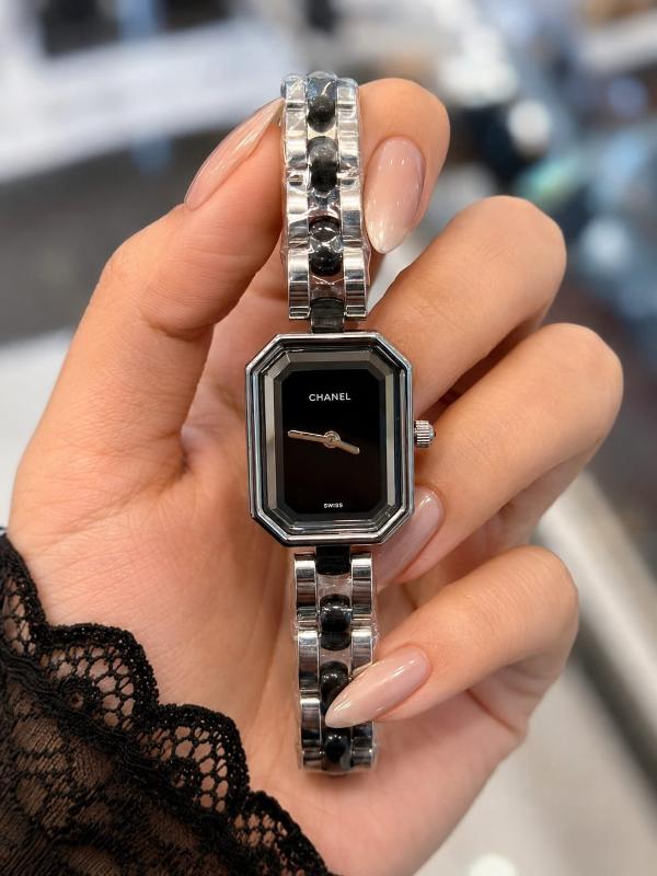 Women’s Octagonal Luxury Bracelet Watch