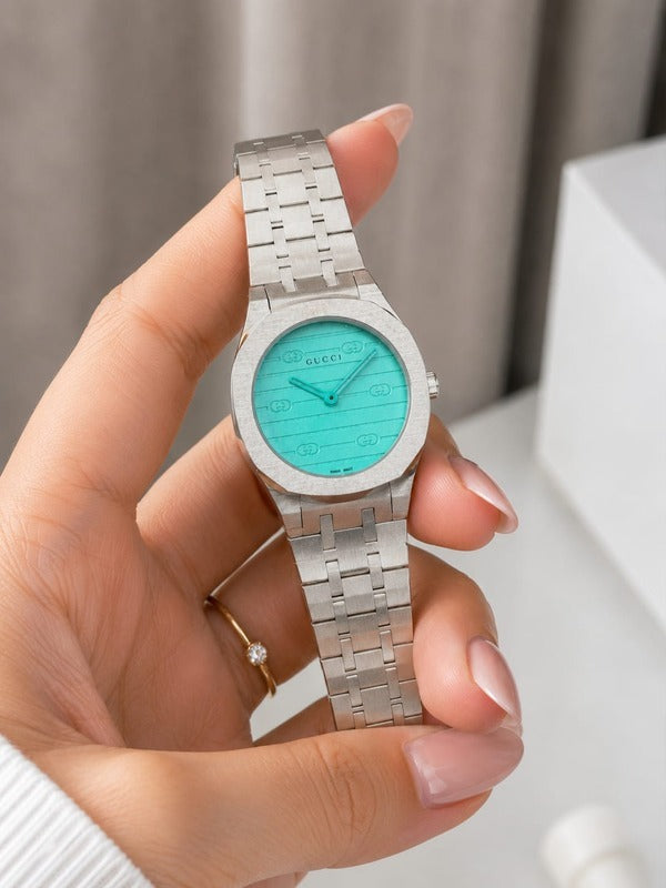 Women’s Minimalist Analog Wrist Watch with Stainless Steel Strap