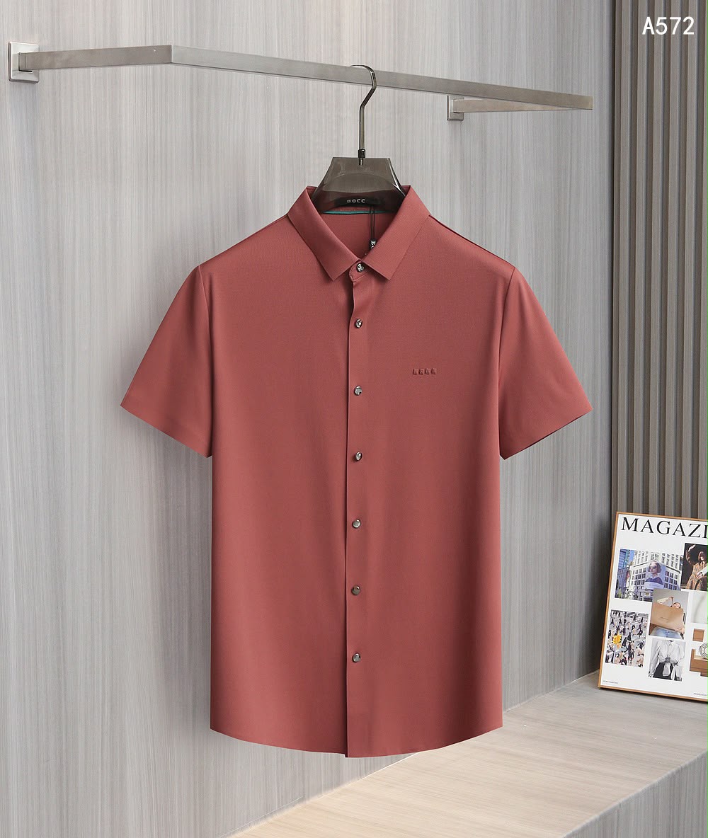 Men's Classic Short Sleeve Casual Shirt